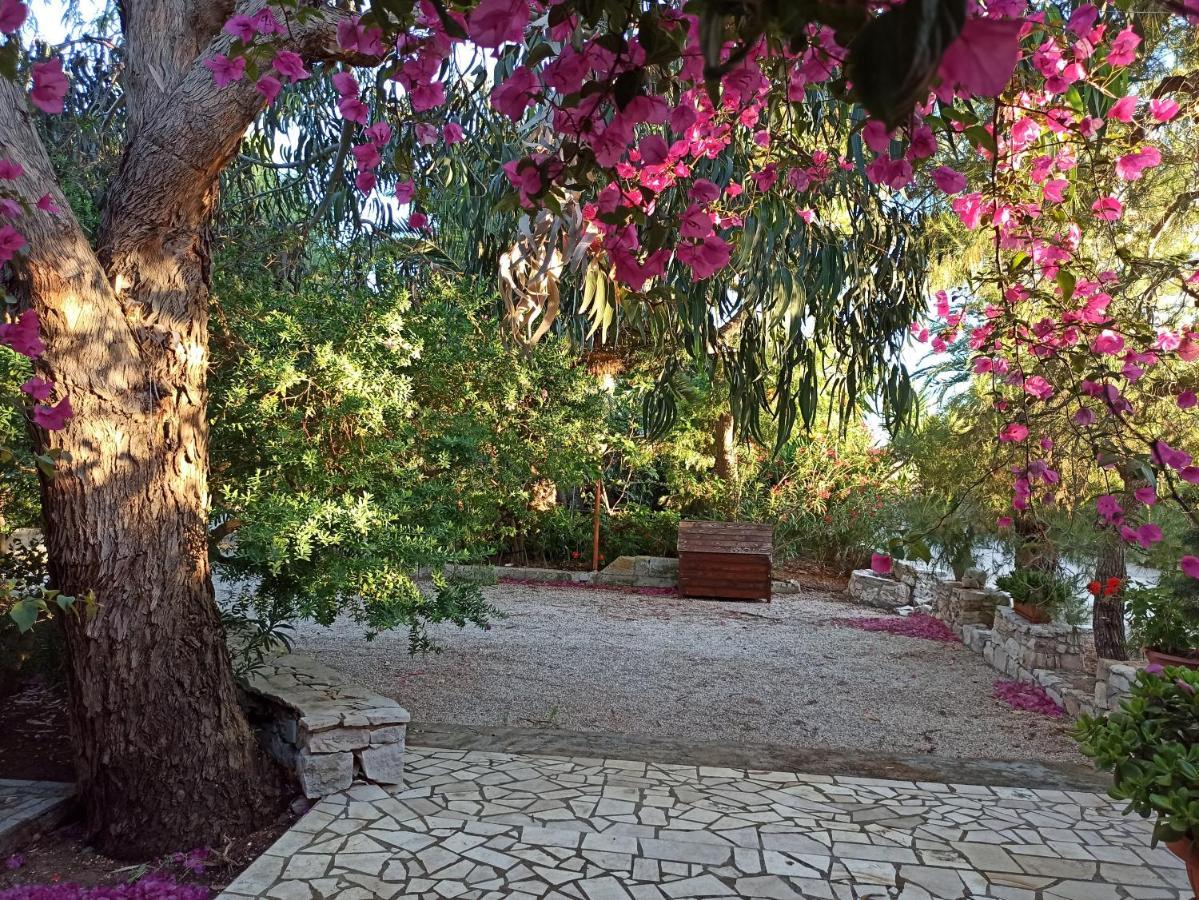Villa Beatrice Serranova Extérieur photo